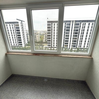 Miete einer neuen und gemütlichen 2-Zimmer-Wohnung mit Balkon, 6. Bezirk, Bukarest, Rumänien
